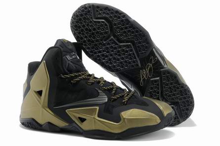 Lebron James XI Shoes-012